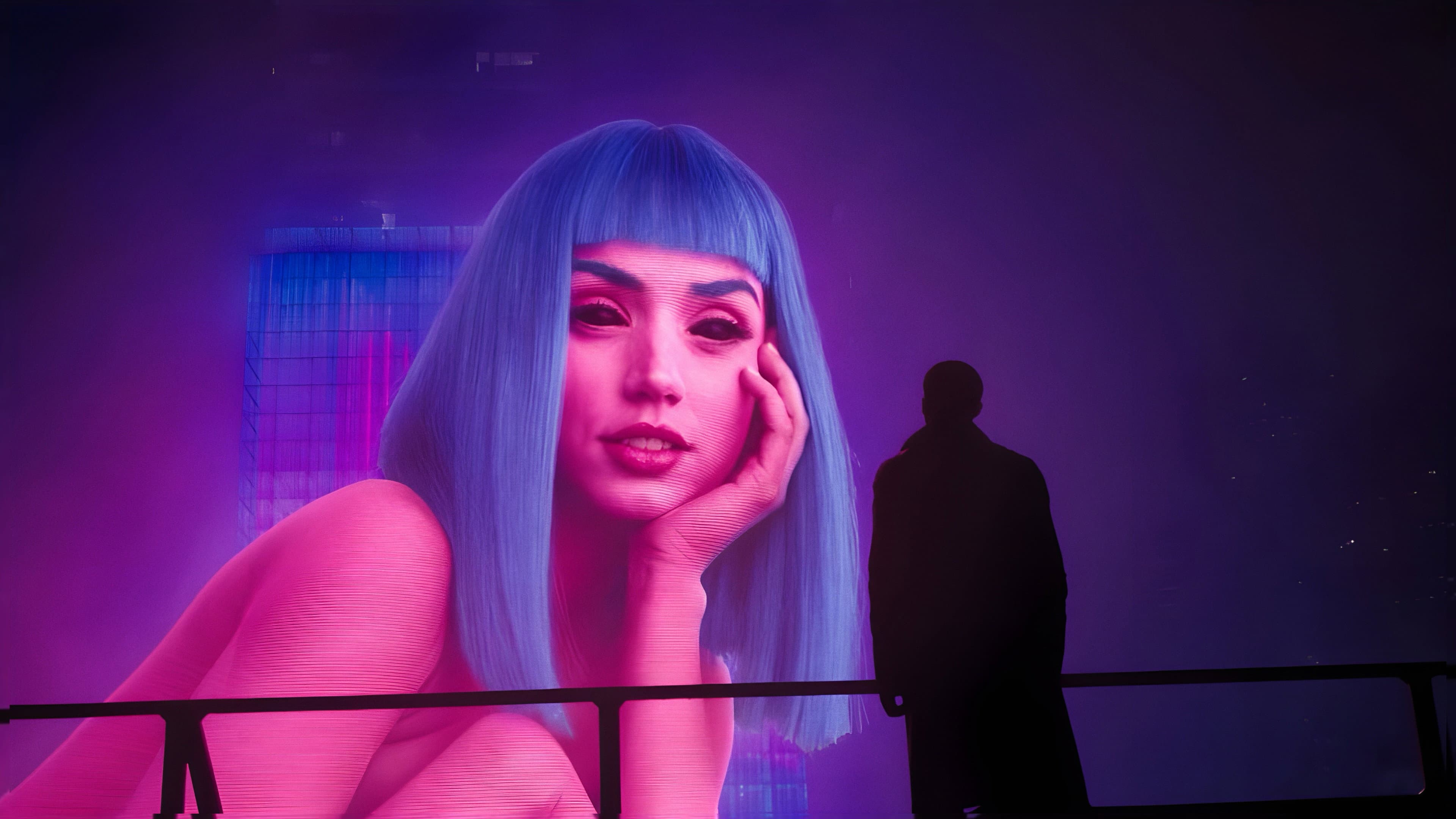 Blade Runner 2049: Gosling's Coat Up for Auction
