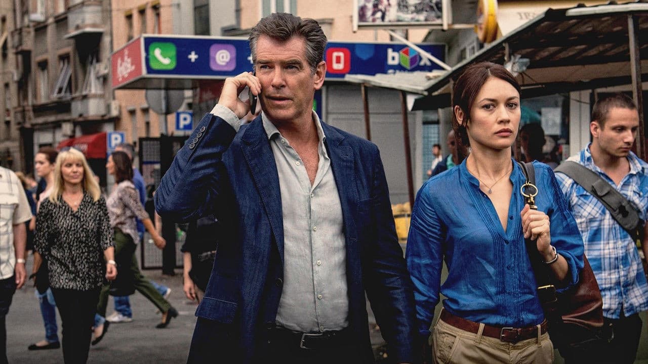 The November Man still 7
