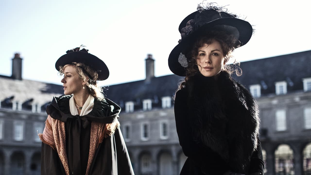 Love & Friendship still 4