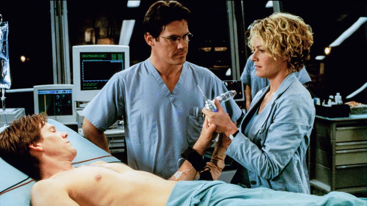 Hollow Man still 5