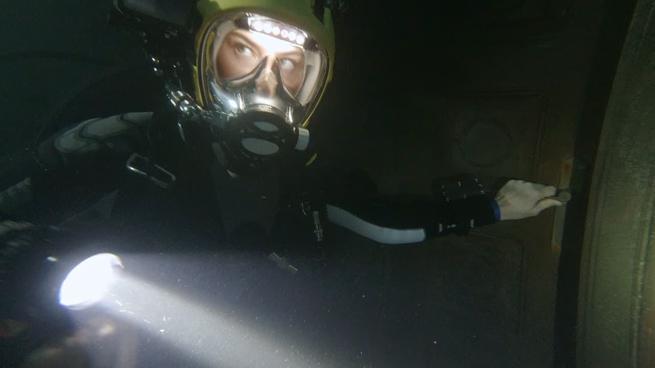 The Deep House still 5