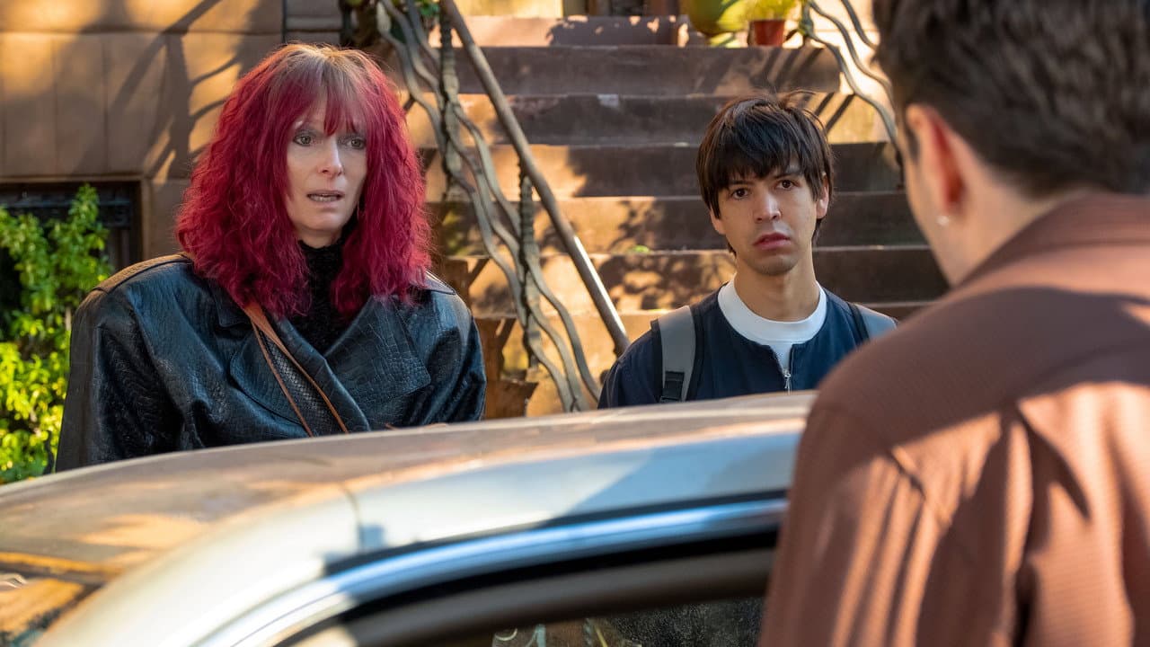 Problemista still 4