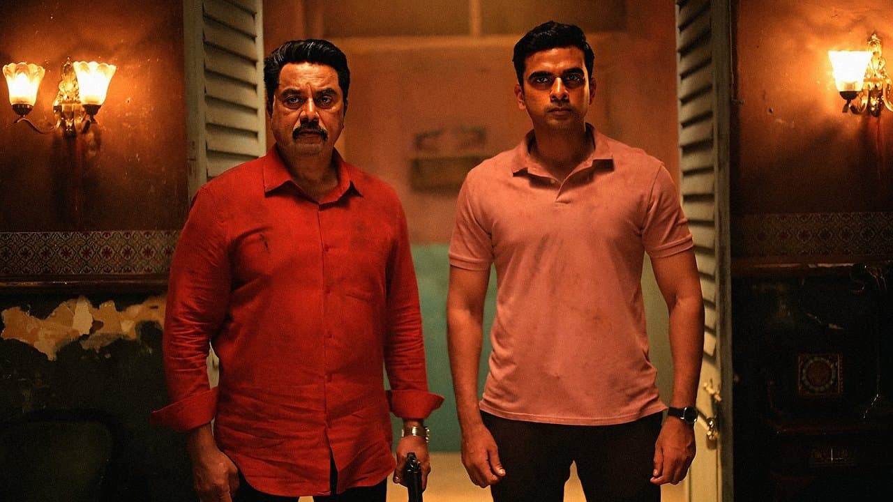Por Thozhil still 1