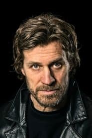 Jens Hult茅n